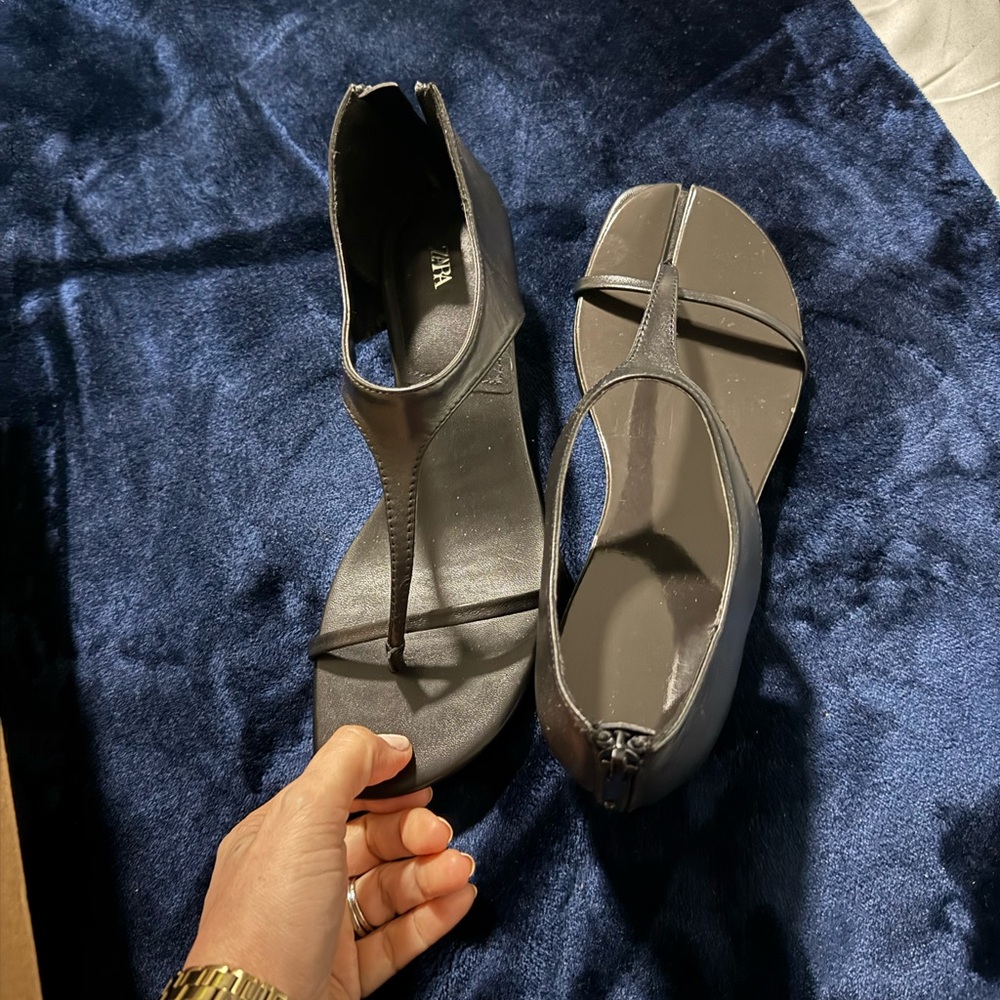 Zara Elegant Black Women's Sandals, new. - Picture 3 of 10